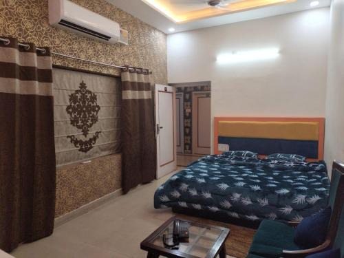 Jagadhri Hotel | Hotel Rainbow