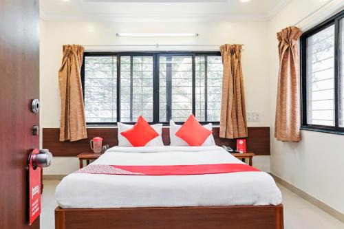 Central Pune Hotel | Hotel Rajdeep
