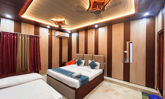 Ayodhya Hotel | Hotel Ramayana Grand Near Ram Mandir