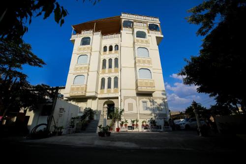 Gopalbari Hotel | Hotel Ratangarh Palace