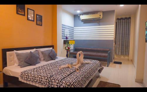 Bhandara Hotel | Hotel RelaxX iN