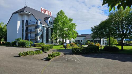 Schweighouse-sur-Moder Hotel | Hotel Restaurant La Tour Romaine - Haguenau - Strasbourg Nord