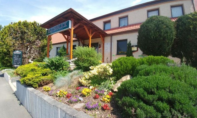 Elsteraue Hotel | Hotel-Restaurant Elsterblick