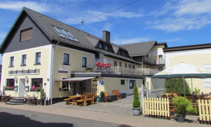 Hunerbach Hotel | Hotel & Restaurant Hüllen