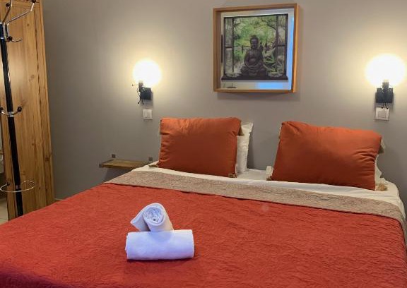 Jonzac Hotel | Hotel restaurant le 108