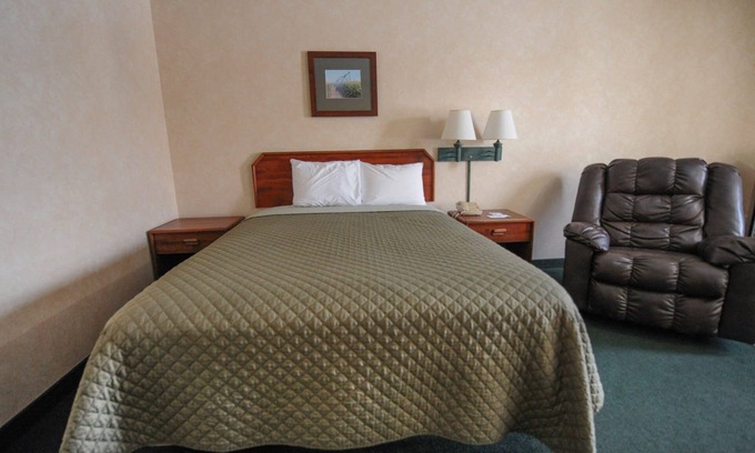 Yuma Hotel | Hotel room with ONE QUEEN BED and attached, private bathroom.