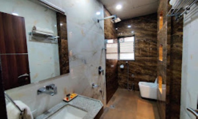 Ahmednagar Hotel | Hotel Rose Gold Ahmednagar
