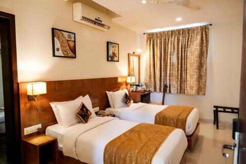 Shirdi Hotel | Hotel Sai Jashan Shirdi - Where blessings & comfort meet