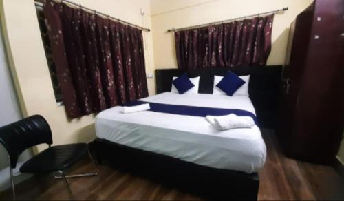 Sector II Hotel | Hotel Salt Lake Palace Kolkata Sector II Near Dum Dum Park - Fully Air Conditioned and Spacious Room - Couple Friendly