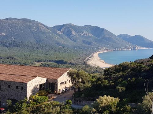 Fluminimaggiore Hotel | Hotel Sardus Pater
