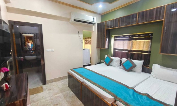 Sarnath Hotel | Hotel Sarnath International