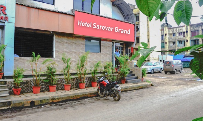 Panvel Hotel | Hotel Sarovar Grand