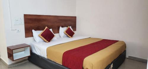 Vijayawada Hotel | HOTEL SASHI GRANd