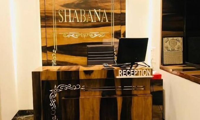 Wellington Pier Hotel | Hotel Shabana Colaba