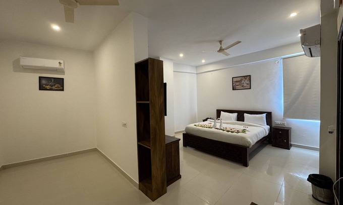 Udaipurwati Hotel | Hotel Shikaar Inn