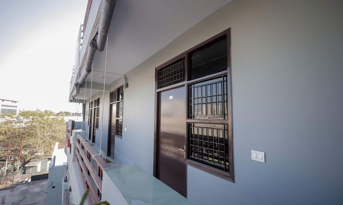 Baraula Hotel | Hotel Spark Inn | Near Motherhood Hospital