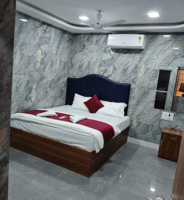 Kurla House | Hotel SR residency