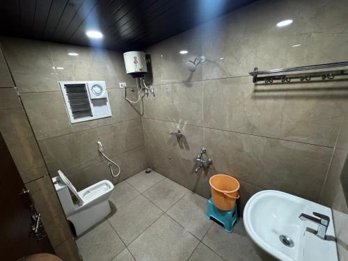 Adoni Hotel | Hotel SRI DEEPTHI LODGE