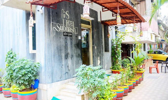 Vile Parle East Hotel | Hotel Subhash