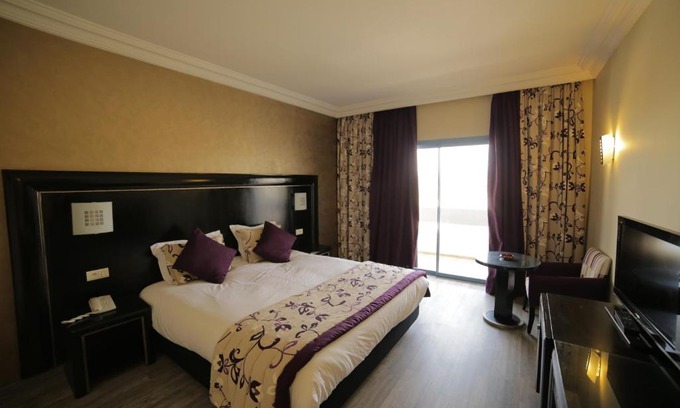 Ain Diab Hotel | Hotel Suisse