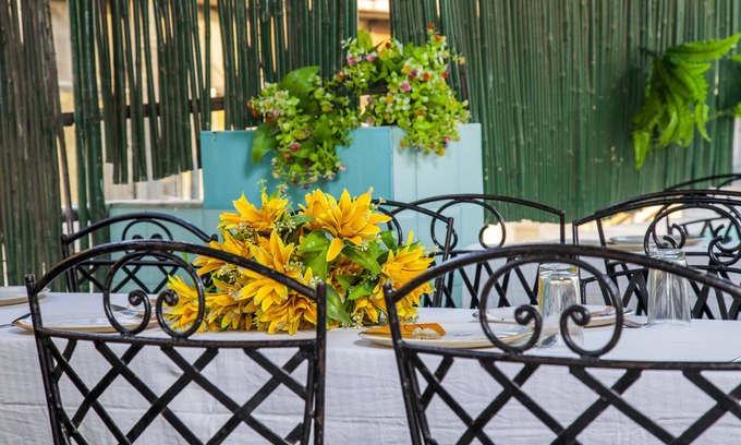 Karol Bagh Hotel | Hotel Sunshine