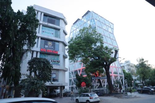 Navrangpura Hotel | Hotel Surya Villa