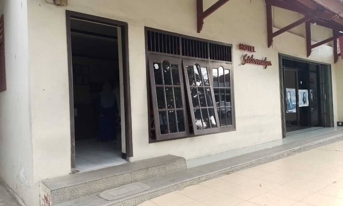 Pacitan Hotel | Hotel Syariah Sidomulyo