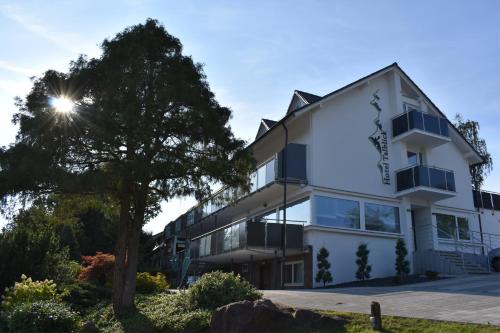 Dobel House | Hotel Talblick
