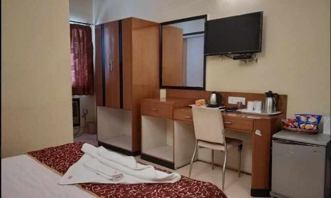 Dhanbad Hotel | Hotel The Castle