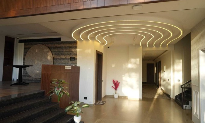 Bathinda Hotel | HOTEL THE ROYALISTA