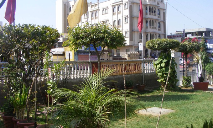 Amer Fort Road Hotel | Hotel Vacation