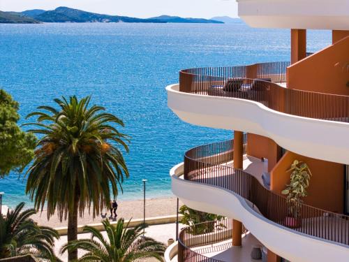 Qender Hotel | Hotel Vale