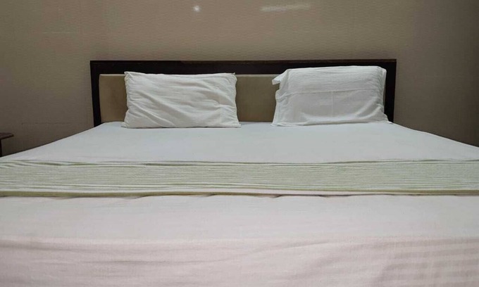 Nattarasankottai Hotel | Hotel Velusamy Inn