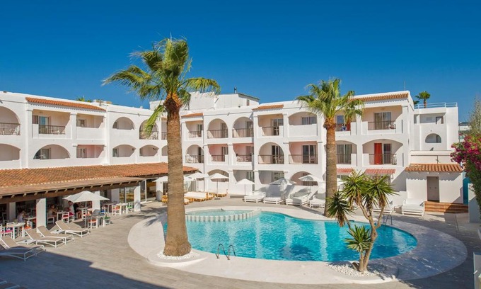 Sant Jordi de Ses Salines Hotel | Hotel Vibra Bossa Flow - Adults only