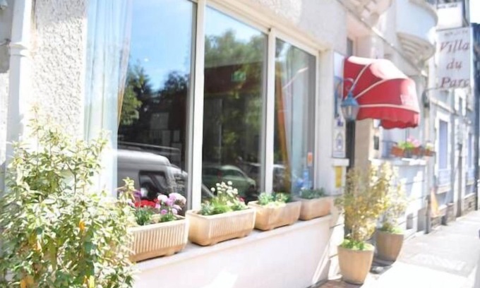 Nevers Hotel | Hotel Villa du Parc