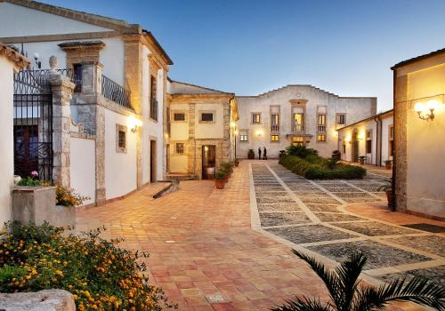 Noto Hotel | Hotel Villa Favorita
