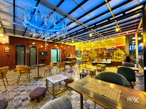 Tapovan Hotel | Hotel Wraveler Inn