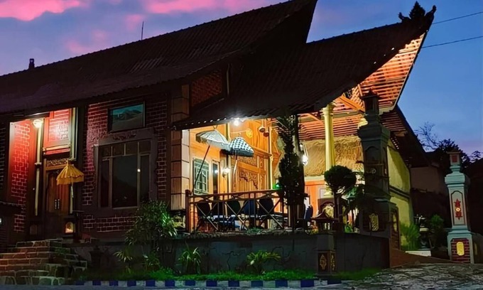 Ngadisari Hotel | Hotel Yoschi