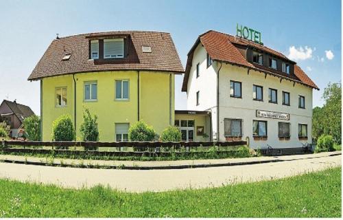 Maulburg Hotel | Hotel zum Goldenen Wagen