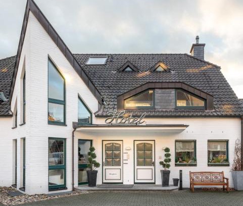 Buderich Hotel | Hotel Zur Krone