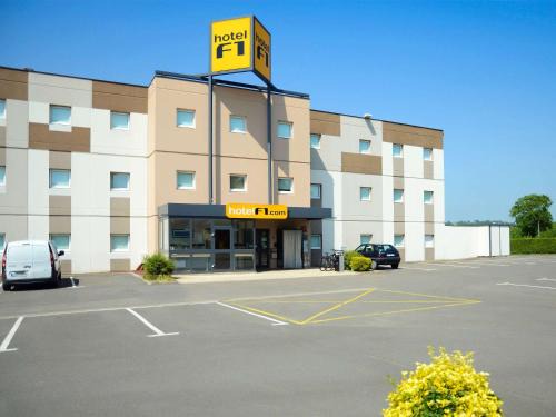 Saint-Quentin-sur-le-Homme Hotel | hotelF1 Avranches Baie Du Mont Saint Michel
