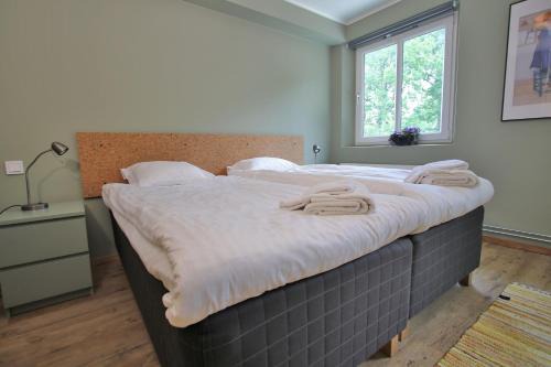 Stenungsund Municipality Hotel | Hotell Munkeröd