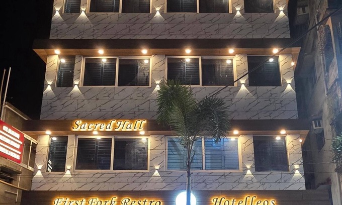 Kolkata Hotel | HOTELLEOS