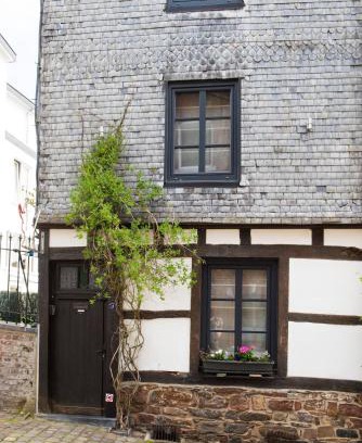 Stavelot House | Hottonruy 4