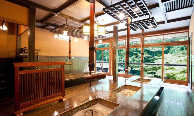 Kamikawa House | Houraku