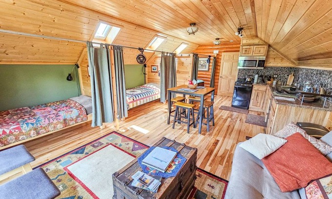 Hovland House | House ∙ 1 bedroom ∙ 6 guests