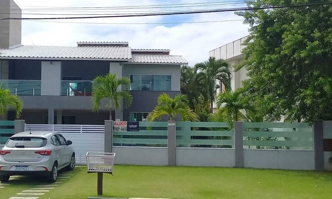 Parafuso House | House 150 m from the beach. Listen to the sea from your balcony!