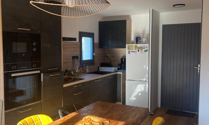 Loire-Atlantique House | House 150m from the ocean
