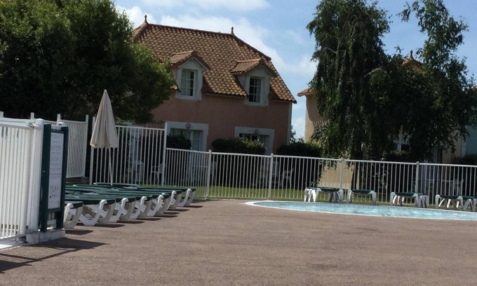 Bourgenay House | House 2 bedrooms Pierre et Vacances Port Bourgenay Domaine du Moulin