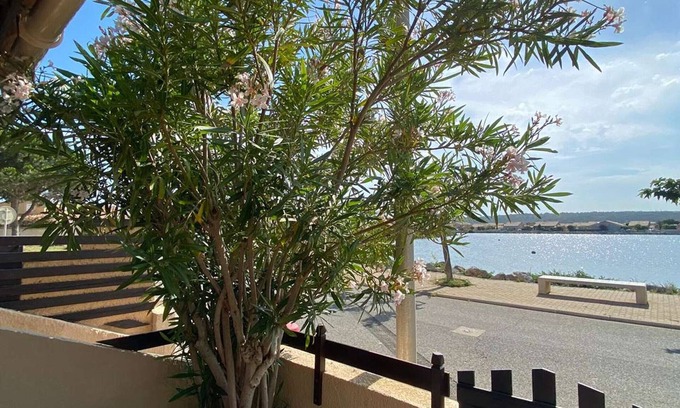 Port-la-Nouvelle House | House 2 rooms, cabin, 6 pers, 400m from beach, parking, terrace